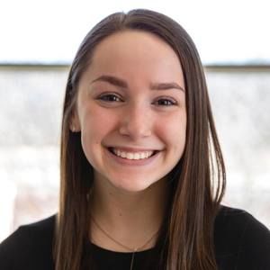 Meet your Posher, Rhian